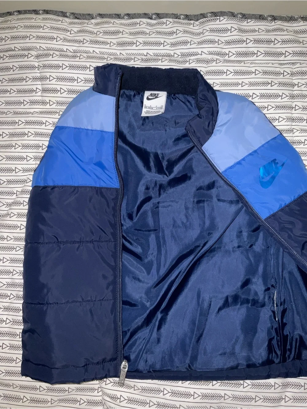 Nike Kids Navy & Royal Blue Colorblock Puffer Vest